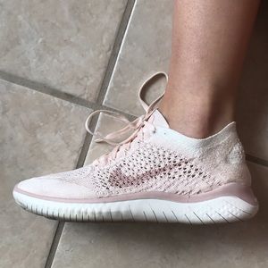 Nike Free Run Fly Knit Sneakers
